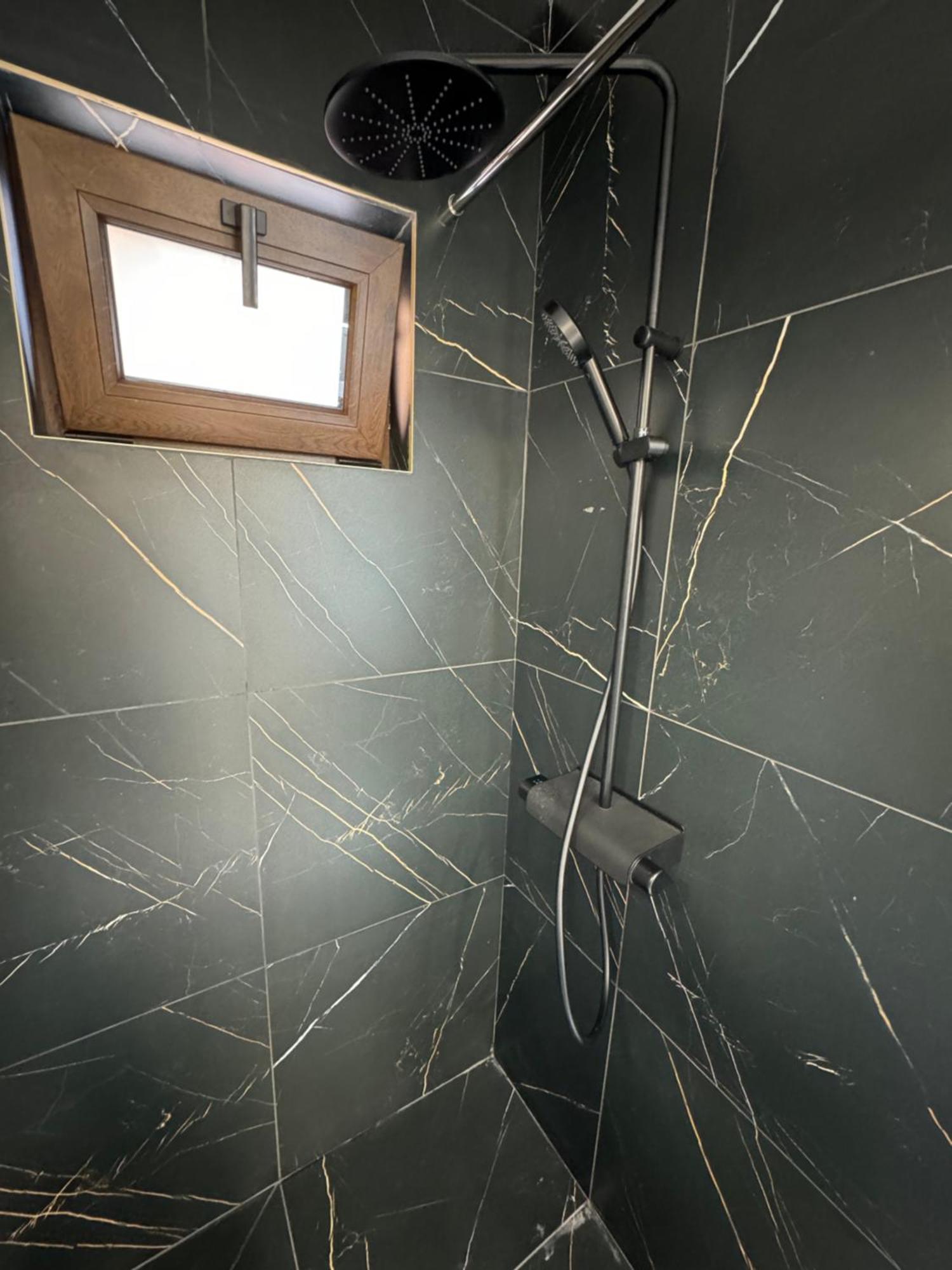 Iasi Ultra Central Apartment Self Check-In Exterior photo