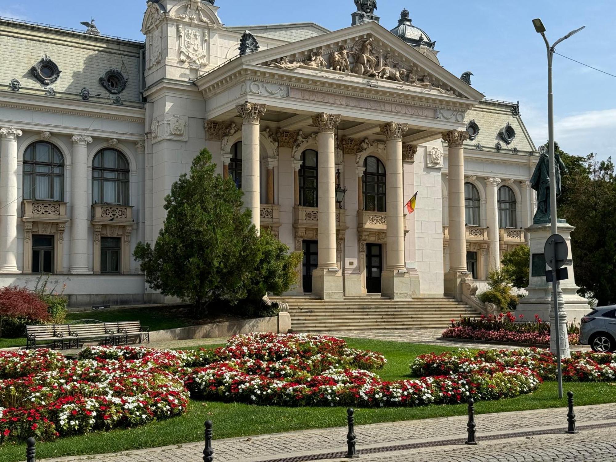 Iasi Ultra Central Apartment Self Check-In Exterior photo