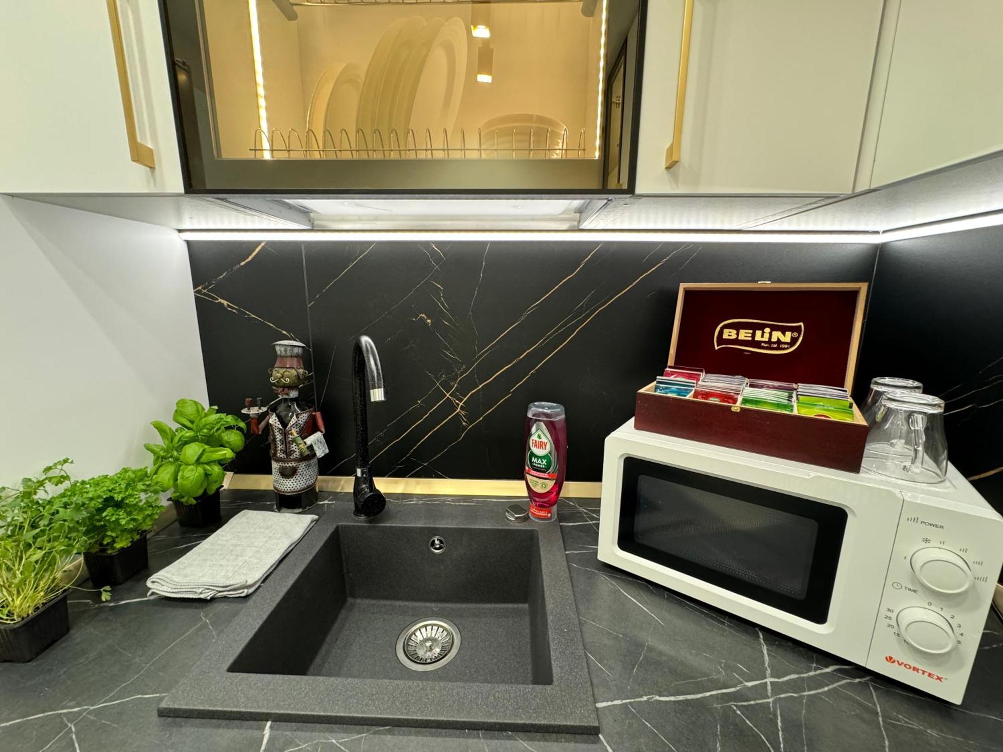 Iasi Ultra Central Apartment Self Check-In Exterior photo
